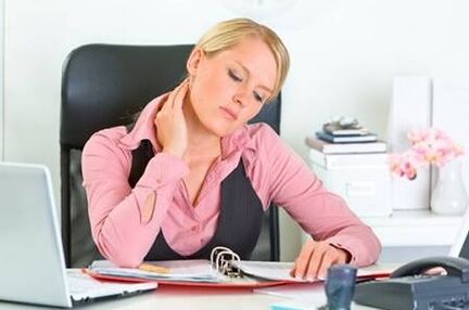 Der Grund für die Entwicklung der Gebärmutterhalsosteochondrose
